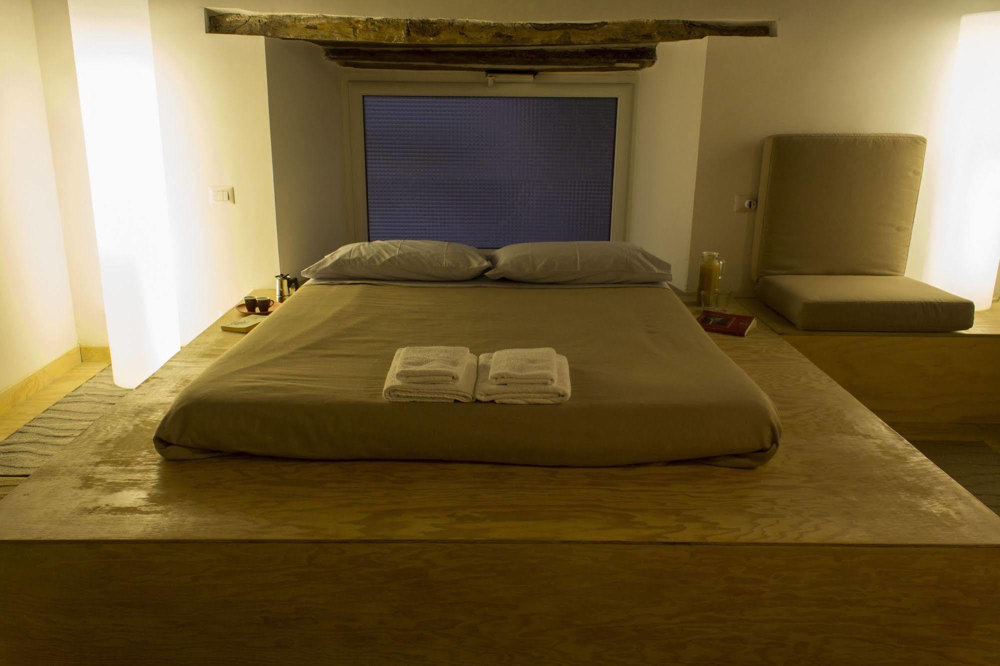 Casa Latina Panzió Nápoly Kültér fotó